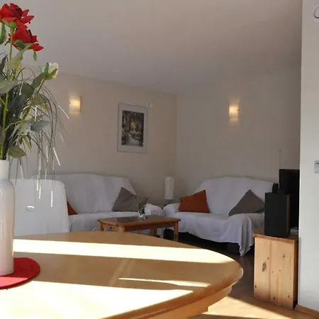 Wilhelm Apartment Sautens